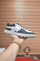 出厂价P Givenchy.纪梵希 专柜同步发售鞋面：意大利进口品牌印花布匹 尽显奢华，透气网布内里加上双层组合，脚感舒适，鞋底：原厂特供橡胶发泡大底，轻便，舒