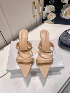 橙子出厂价p gianvito Rossi 一字带尖头高跟凉鞋 高跟鞋 设计超酷 经典百搭 上脚舒适 随意搭配皆可完美呈现 优雅风格 创造不一样的感觉 跟高 7