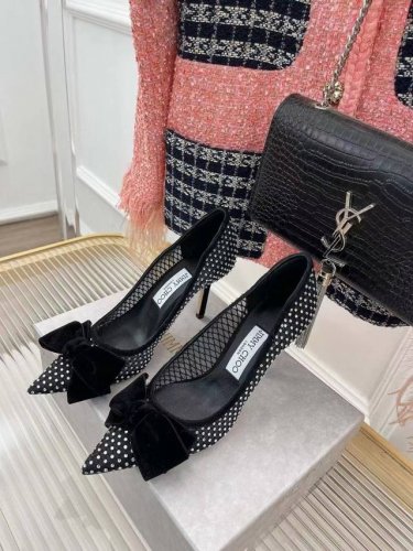 厂价 jimmy Choo 吉米周春夏新品 网纱蝴蝶结水钻高跟鞋 每次Jc一出网纱系列都是仙气飘飘 这次网纱蝴蝶结搭配水钻特别闪烁迷人 呈现出温柔优雅又可爱甜美