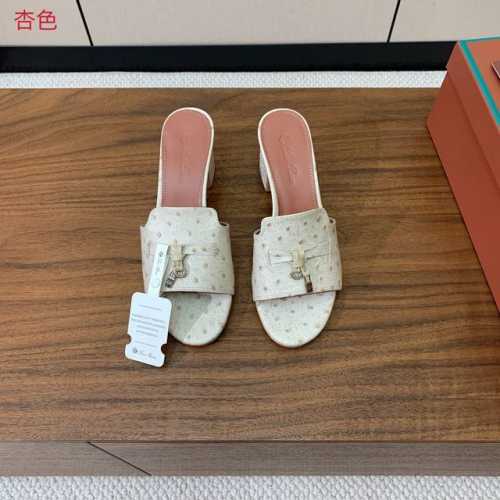 Loro Piana 驼鸟纹中跟拖鞋。鞋面驼鸟纹牛皮，羊皮内里及垫脚。真皮中底，真皮包跟。进口真皮大底。跟高8cm码数：34-42 34、40、41、42定制不