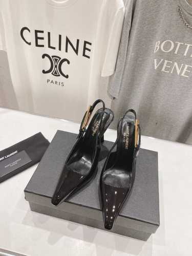 高版本出厂 SAINT LAUREN* 圣罗兰ysl 25 春夏全新走秀高跟鞋 全新鞋型配上圣罗兰标志10.5cm新金跟！ 唯有YSL最懂女人心，不接受反驳，超
