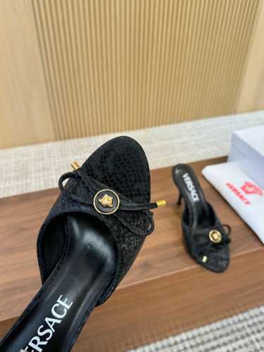 范家25季新款蛇年蛇纹 码数 35-43 价格P橡胶底 P230 价格P真皮底 P270