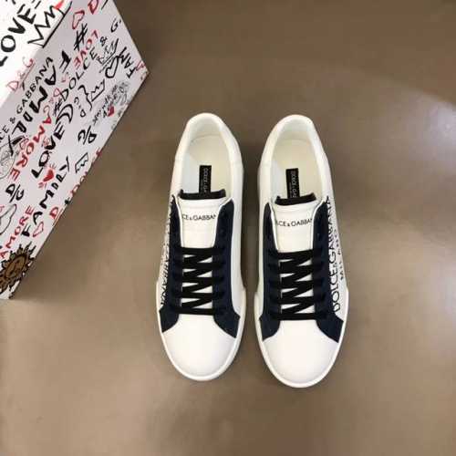 元新款Dolce＆Gabbana DG重工系列，进口原版防水帆布，撞色设计超好看，精致奢华，超A级别！版型对比专柜正品，丝毫不差！size：38-46
