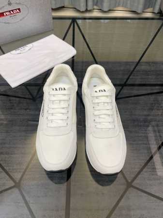 实价 商品商标：Prad* 普拉* 低帮运动鞋 正码码数 38-44 可订做45.46 商品材料：鞋面进口牛皮拼接透气布料，舒适透气内里，原版大底。 编 号：9 - 点击图像关闭