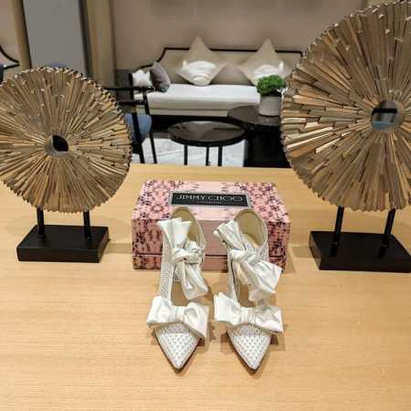 Jlmmy Choo周仰杰2024 专23款3D蛇纹磁铁盒包装 顶级版本，低端勿比。摩登鞋履， ％澳钻高端顶级版本 渐变网纱点钻水晶仙女单鞋，织网透视鞋靴系列 - 点击图像关闭