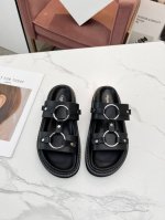 p直销 女鞋 女装 Celine 赛琳 春夏新品凉鞋五金扣饰原版1:1定制鞋面采用全油边工艺，楦形流畅完美，上脚百搭舒适 颜色：黑色，白色，棕色 内里：羊皮，面
