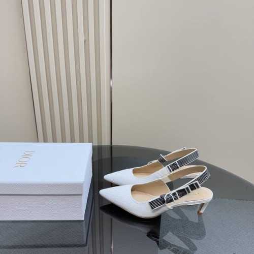 christian Dior J'adior系列 代购级品质 认准顶级品质 带你区别于市场货 1进口梭织纹路立体 2双色 Christian Dior 标志蝴蝶