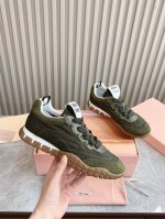出厂 顶级版本 升级原版开模 正确版 Miumiu 缪缪 25Ss 春夏新款 饼干鞋 阿甘鞋休闲运动鞋Miumiu最新爆款 前卫大胆的设计，Miu Miu风格融