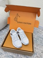 lv 路易威登L家驴牌 Olympia系列 男款10 Lv 路易威登L家驴牌Olympia系列情侣款 银角大王休闲 运动鞋 跑鞋 本款 Lv Olympia运动