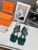 Hermes市场最高版本纯手工鞋 顶级产品爱马仕拖鞋 Hermers鞋面：意大利进口小牛皮+羊京+羊皮内里 山羊垫脚，原版订制级意追求顶级行走舒适度 Herme