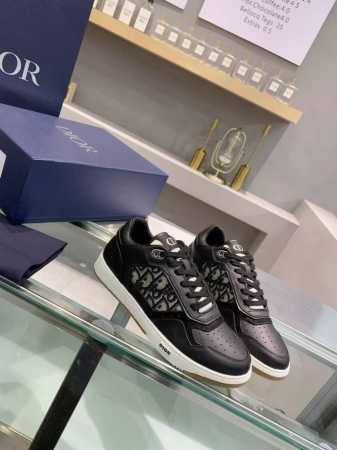 橙子出厂价p 男码+10 dior 迪奥 B27系列 运动鞋 滑板鞋 休闲鞋 情侣款 低帮# 这款运动鞋是该系列新品 延续经典款式 Cd Icon 造型的鞋带孔 - 点击图像关闭