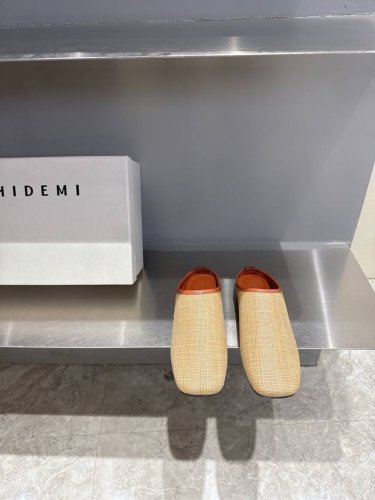 hidemi 2025春夏新款玛丽珍拖鞋经典百搭黑白配色好看好穿时髦精纷纷Get五星推荐 鞋面采用原版开边珠小牛皮 内里垫脚羊皮 原版开模橡胶大底 码数:35-