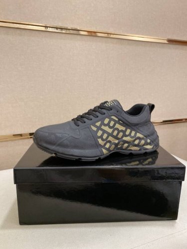 工厂p价 Boss 新款专柜同步发售，鞋面意大利进口滴胶材料工艺全进口网布内里真皮鞋垫，完全1比1复刻，鞋底：原厂特供原版底，独家活动成型底超级舒适，原厂跟单货