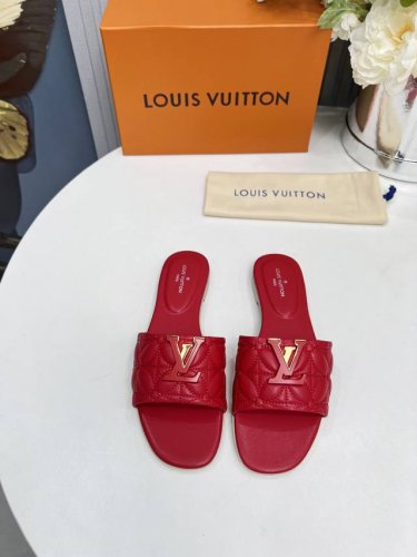 橙子出厂价p louis Vuitton 路易威登 Lv春夏新款 一字拖 平底鞋 凉拖鞋 码数 35-42
