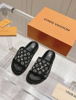 男款 Lv 驴家夏日拖鞋 休闲百搭舒适 海边必备 男码：38-45