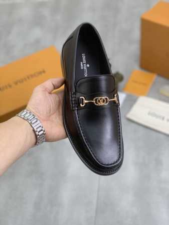 出厂价Pp 实价 Louis Vuitton 水染牛里 原单 新款Lv路易威登 * 顶级版本 Lv经典皮鞋！选用进口原版小牛皮 原版真皮边条拼接耐磨橡胶大底！高 - 点击图像关闭