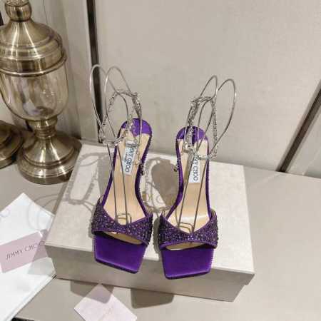 JIMMY CHOO 吉米周 ， 香港,美国等大时尚博主及明星的同款方头烫钻后空凉鞋系列。 澳大利亚方头系列、简直是美上天了，爱上优雅、爱上俏皮，时尚与舒适并存 - 点击图像关闭