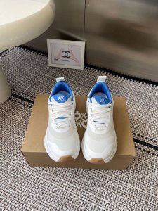 Loewe X On昂跑Cloudtilt 罗意威 25Ss 春夏 联名轻量 情侣 运动休闲鞋！ 众多明星同款 时尚界的一款联名爆款爆动时尚圈杨幂同款，脚感很舒
