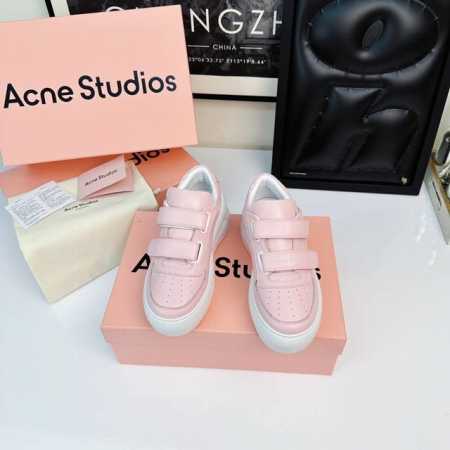 ACNE24SS爆全网的笑脸厚底小白鞋最高品质出货 厚底设计，不仅增加高度，更显时尚感。 无论是日常出行还是外出旅游，都是所有小仙女的不二选择。 鞋面：进口小牛 - 点击图像关闭
