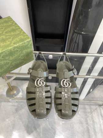 情侣款Gucci 25ss 春夏最新款 双G果冻凉鞋 专柜购买原版 正品一比一开发 所有细节 材料 全部跟你在专柜买到的都一样 欢迎细节对比 码数:36 44 - 点击图像关闭