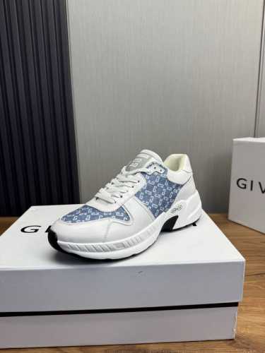 工厂p价 Gv *Y～纪梵希.全新Giv 1男士厚底增高休闲运动鞋，鞋面高品质小牛皮拼接透气布面制成！上脚效果帅气有型，增高4Cm，提升气场，鞋身撞色拼接设计，