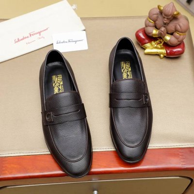 Ferragamo 菲拉格慕顶级男士商务皮鞋官网原版复制，鞋面采用进口官网1:1材料制作意大利进口牛皮进口牛皮内里。绝非一般的工艺制造，明星御用款！大厂工艺流程
