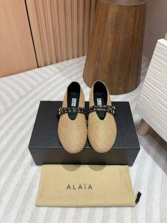 草编 - 24Fw新款alaia阿莱亚法式双带芭蕾舞单鞋平底鞋 原本更具有柔美浪漫气息的芭蕾平底鞋，双扣带设计，传统的芭蕾风格具有了更多施展的可能性，也更能与当 - 点击图像关闭