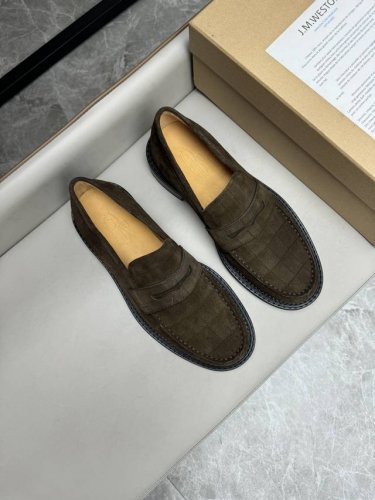 Jm威士顿 顶级 Size：男款39-44. 38.45.46订做 顶级版本！！品牌：Jm威士顿 Jmweston德比商务男鞋 面料：采用进口牛皮.如天鹅绒一般