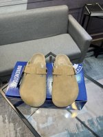 独家实拍 顶级版本 24Ss情侣德国birkenstock勃肯boston真皮包头软木拖鞋博肯沙滩情侣拖鞋 多色选择！ 专柜包装！ 鞋面：原版牛皮京 垫脚牛皮京