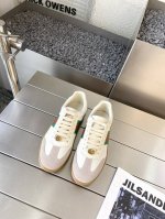 Gucci 古奇休闲德训鞋 全新升级版 G家顶级代购级品质 出入专柜毫无压力购买原版1:1精准复刻，反复修改升级。 细节做到完美还原，材料均为定制，请各位看清细