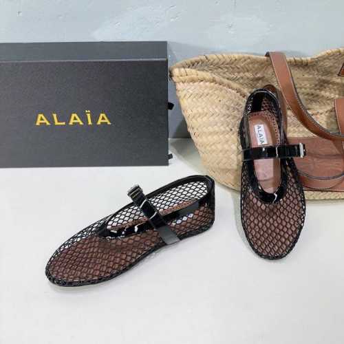 高品质出厂 ！ALAIA 24春夏网面平底单鞋！最新春夏时装秀新款系列平底芭蕾舞鞋！法国高端一线高定品牌！时尚界最后的手艺人只忠于展现女性身体曲线的裁剪之创于始