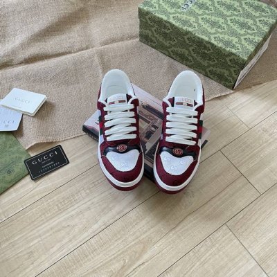 出厂： Gucci 古驰2025顶级专柜 代购系列 官网上新 全球同步 古驰顶级情侣脏脏鞋 情侣鞋 古驰情侣 Gucci鞋控 小红书热搜常客 情侣穿搭Oot D