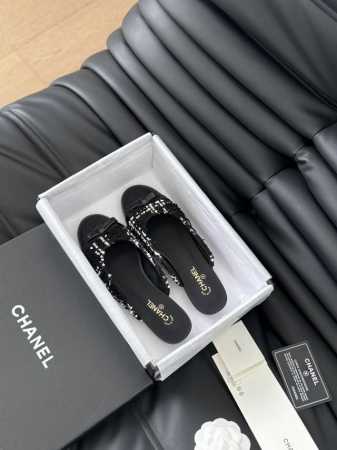 Chanel 24A新款蝴蝶结半拖系列 一脚蹬系列 鞋面牛皮 内里羊皮 真皮大底 Size:35-39 40定 - 点击图像关闭