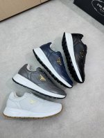 prada 普拉达 -高端品质 原单休闲运动鞋 -鞋面 纳帕小牛皮 打孔小牛皮 鞋身车缝品牌金属扣件 鞋舌 丝印高周波品牌Logo -内里 水染牛皮 -大底 超