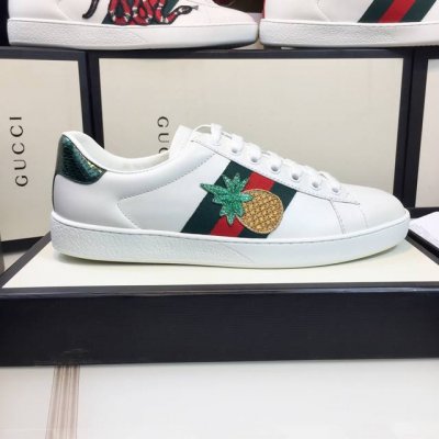 橙子出厂价p gucci 古驰 经典爆款 小蜜蜂小白鞋 百搭休闲鞋板鞋 情侣款 码数 34-45