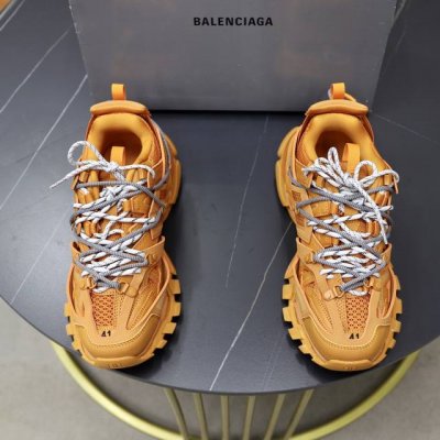 出厂价pp Tra Sneaker 三代 户外概念复古老爹鞋 老牌大厂高版本出品 同步包装 原装大盒 细节精准对位官方 私模组合大底 从里到外 最大尺度还原官方