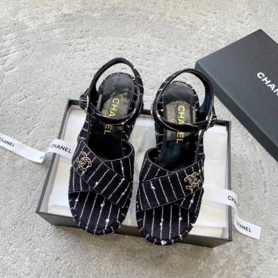 chanel 夏季坡跟系列 顶级专柜 最高限定 初夏新款 5色发售 香奈儿坡跟凉鞋系列 小红书新款 明星同款 网红博主推荐 面料原版毛呢 ／羊皮 代购版本 进口