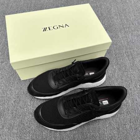 zzegna 杰尼亚原单更新 piuma 在意大利语中指 羽毛 充分彰显 ZPZegna 都市跑鞋的别样风范 代表的是年轻 时尚的风格 是专为追求品质和款式之新 - 点击图像关闭