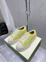 玛尼秋冬新款玛丽珍毛毛鞋 Marni是来自意大利的独立设计师品牌，迅速走红国际时装界的一个著名品牌。正品购入开发 完美复刻 纯粹的奢华感是Marni所致力打造的