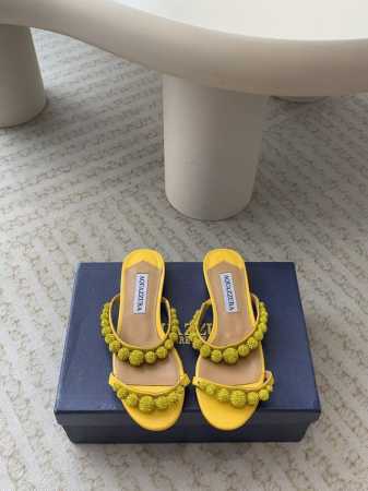 Aquazzura 24Ss 惊艳火爆款、菠萝 王室贵族的钟爱雍容华贵、气质高雅、到手如图柜级品质 璀璨别致水钻饰扣、小羊皮内里、意大利真A级真皮大底 跟高：平 - 点击图像关闭