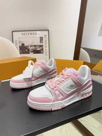 橙子出厂价p Louis Vuitton 路易威登 Lv Trainer 情侣款运动鞋板鞋 休闲复古篮球鞋 米兰展走秀爆款，原版1：1开发复刻顶级鞋面进口丝绸牛 - 点击图像关闭