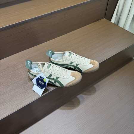 Onitsuka Tiger Mexico 66 Paraty 百搭单品板鞋 MEXICO 66是鬼冢虎旗下最经典的款式，李小龙最喜欢的一款训练鞋休闲鞋！鞋身特 - 点击图像关闭