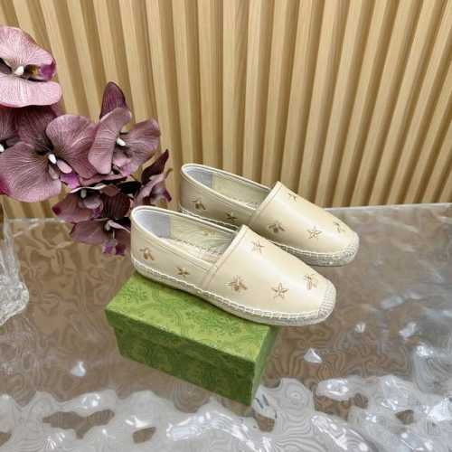 2025早春新款Gucci 渔夫单鞋 小蜜蜂刺绣点缀 更添风趣格调 在近一个世纪的时间里，品牌以经典双G字母交织图案为画布打造了许多富有想象力的设计，小蜜蜂标识
