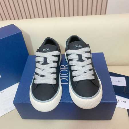 品质再次升级顶级版 P 情侣款 迪奥Dior x Denim Tears联名合作款 B33系列 情侣款 休闲 运动鞋 滑板鞋 原版购入开发 做货 这款 B33 - 点击图像关闭