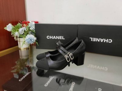 橙子出厂价 Chanel 香奈儿春夏新款 双带玛丽珍鞋 粗跟单鞋 优雅永不过时，减龄又有点俏皮的方头，相信每个女孩都会为之心动！ 跟高：6Cm 码数：35-40