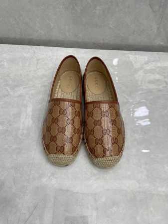 P210 Gucci 最新颜色淋胶渔夫鞋，原版1:1 开模橡胶注塑一体麻底，平底休闲，而且很好搭配 上脚超舒服，面料：进口特殊材料，内里 垫脚羊皮。码数：35一 - 点击图像关闭