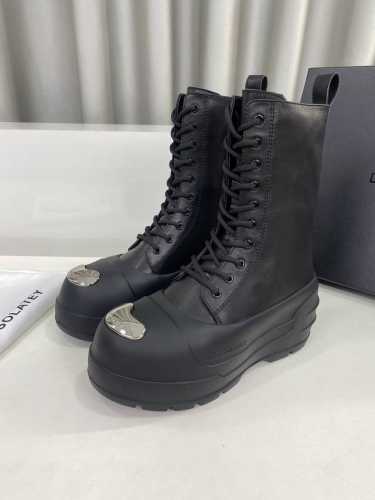 DYMONLATRY 户外机能金属装饰 超轻厚底德比靴 刷新视觉美感，全球第一款厚底大头德比鞋，国潮轻奢崛起的标识，外观 配色 线条 无不彰显与众不同的美，众多