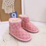 UGG 古驰字母logo联名款 水洗风格字母耐磨耐用 内里羊皮毛 专柜同步轻翼大底 儿童25–35..