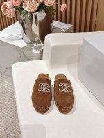 代购级 Celine 赛琳 凯旋门 25ss 春夏新款 半拖高级感十足 网红ins种草神器、非常复古风、气场十足单品、设计风格非常新颖、高档且非常舒适.压印ce