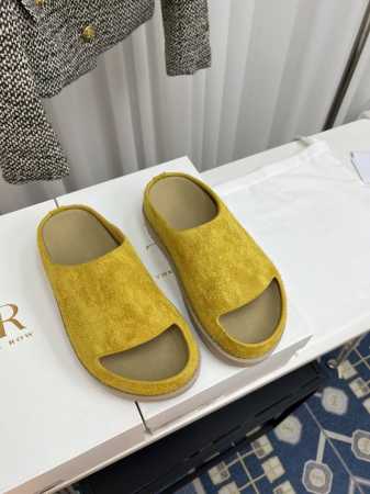 小众潮牌The Row25春夏新款厚底简易圆头拖鞋 来自美国的年轻品牌 这不用多说 是近两年最火之一的品牌 春夏的季节就要到了 拖鞋我感觉即将要爆火 时尚百搭夏 - 点击图像关闭